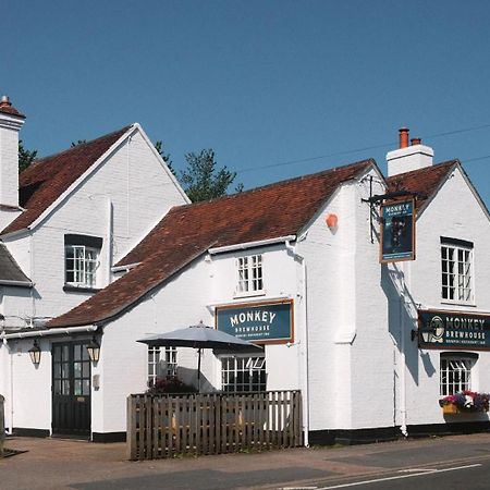 Monkey Brewhouse Hotell Lymington Exteriör bild