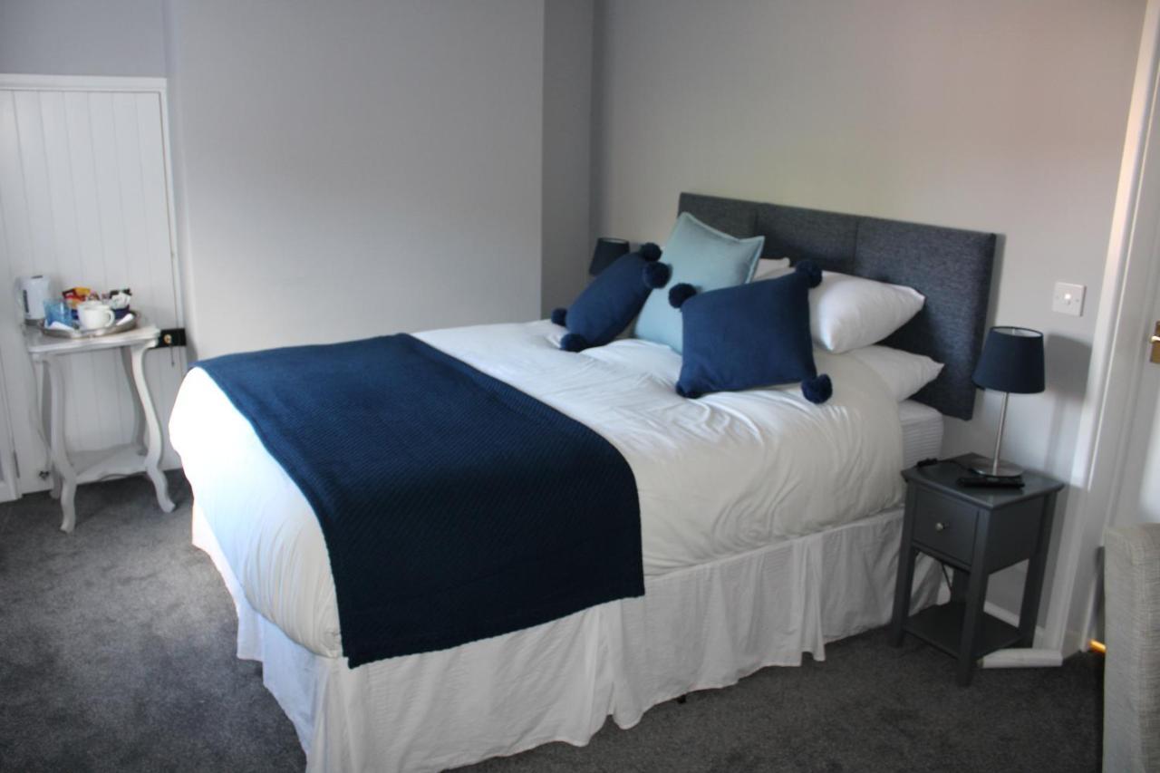 Monkey Brewhouse Hotell Lymington Exteriör bild