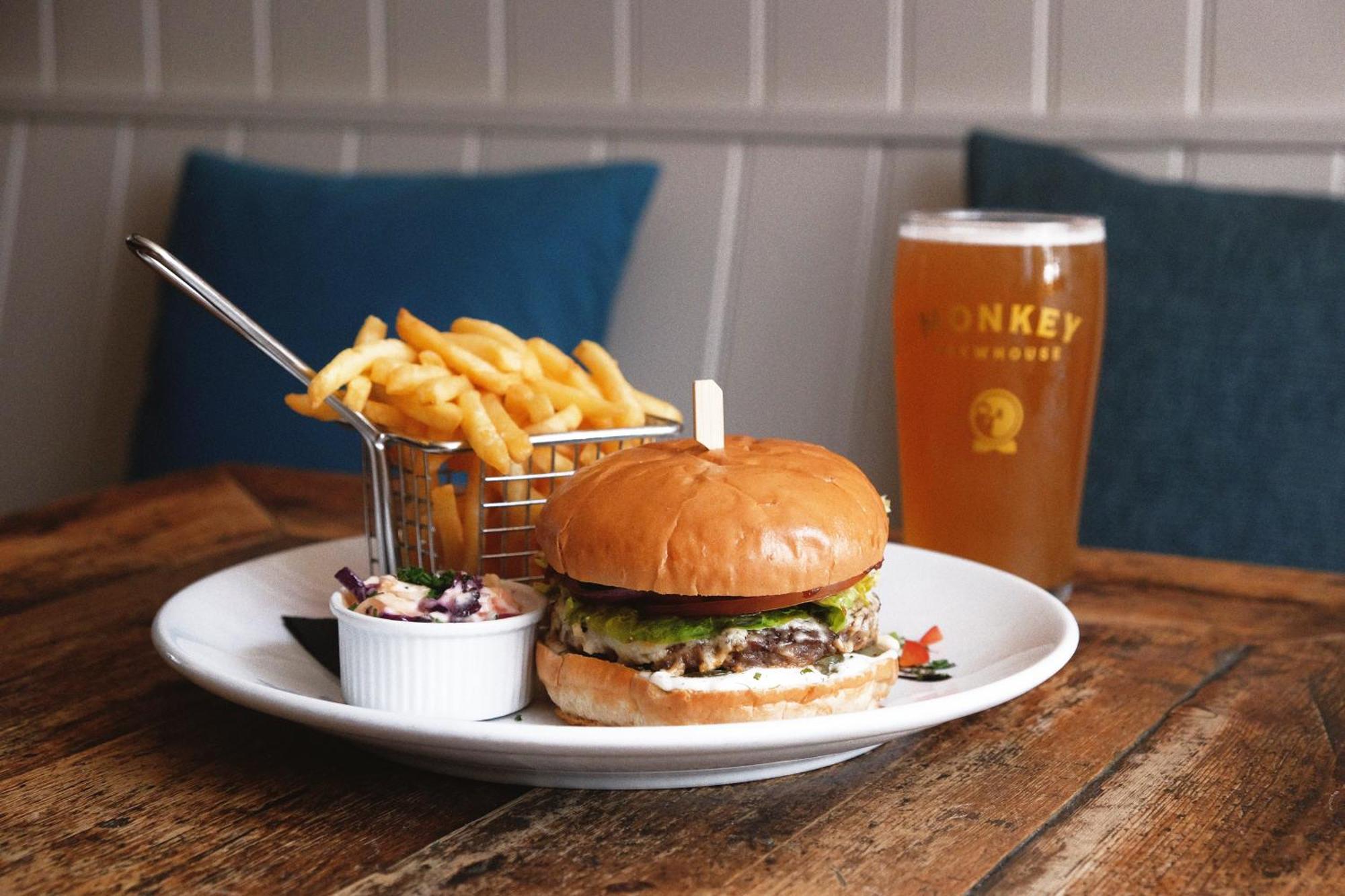 Monkey Brewhouse Hotell Lymington Exteriör bild