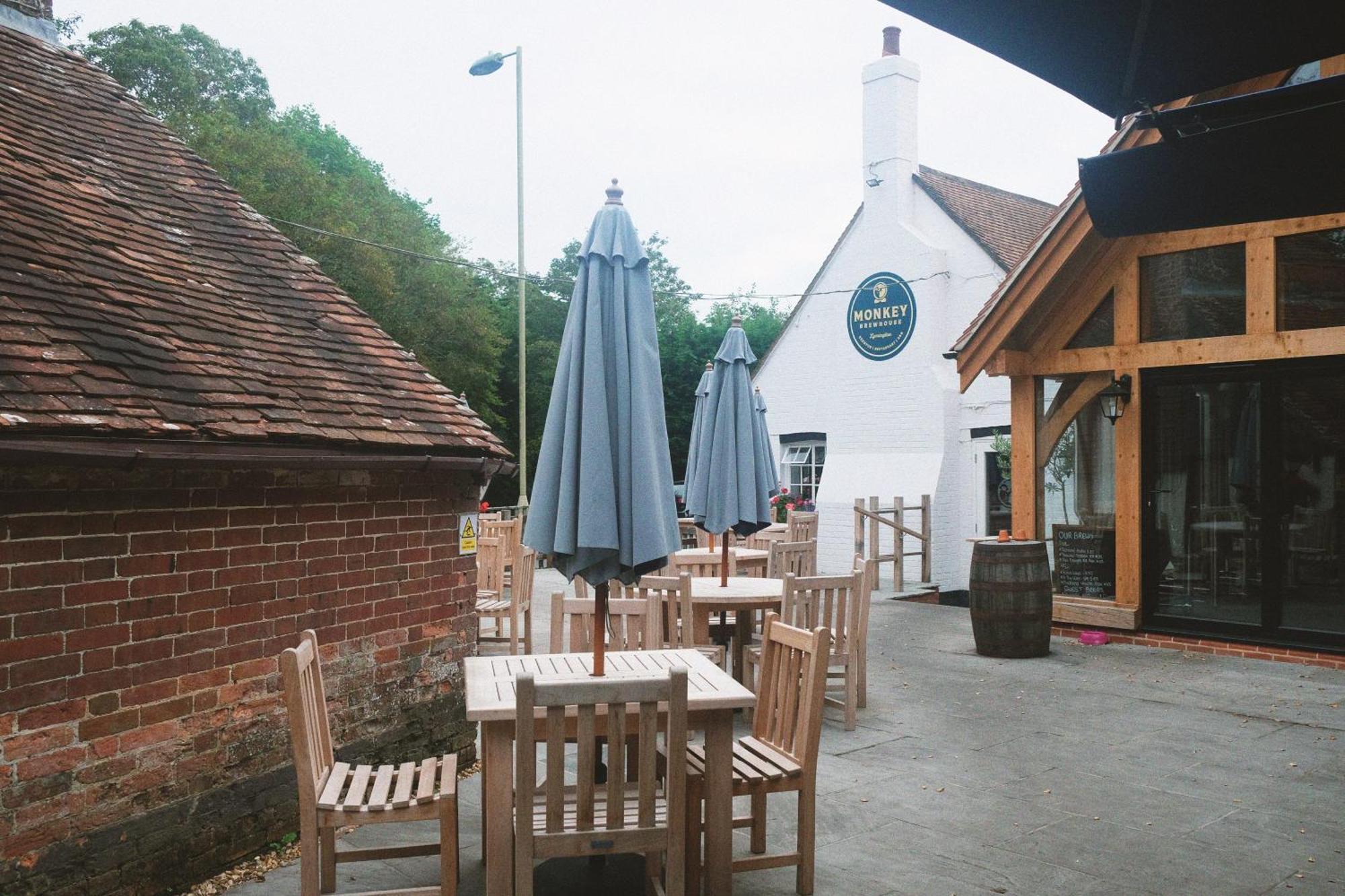 Monkey Brewhouse Hotell Lymington Exteriör bild