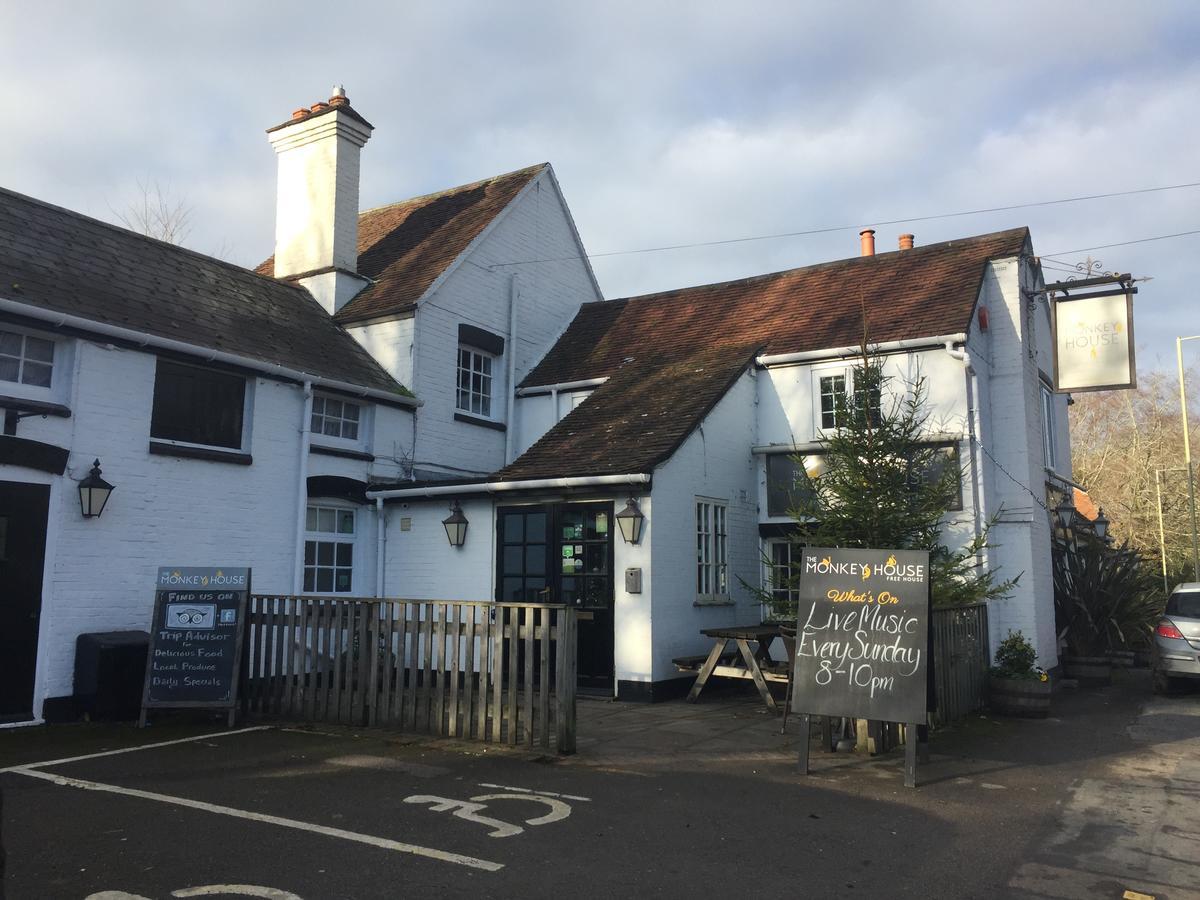 Monkey Brewhouse Hotell Lymington Exteriör bild